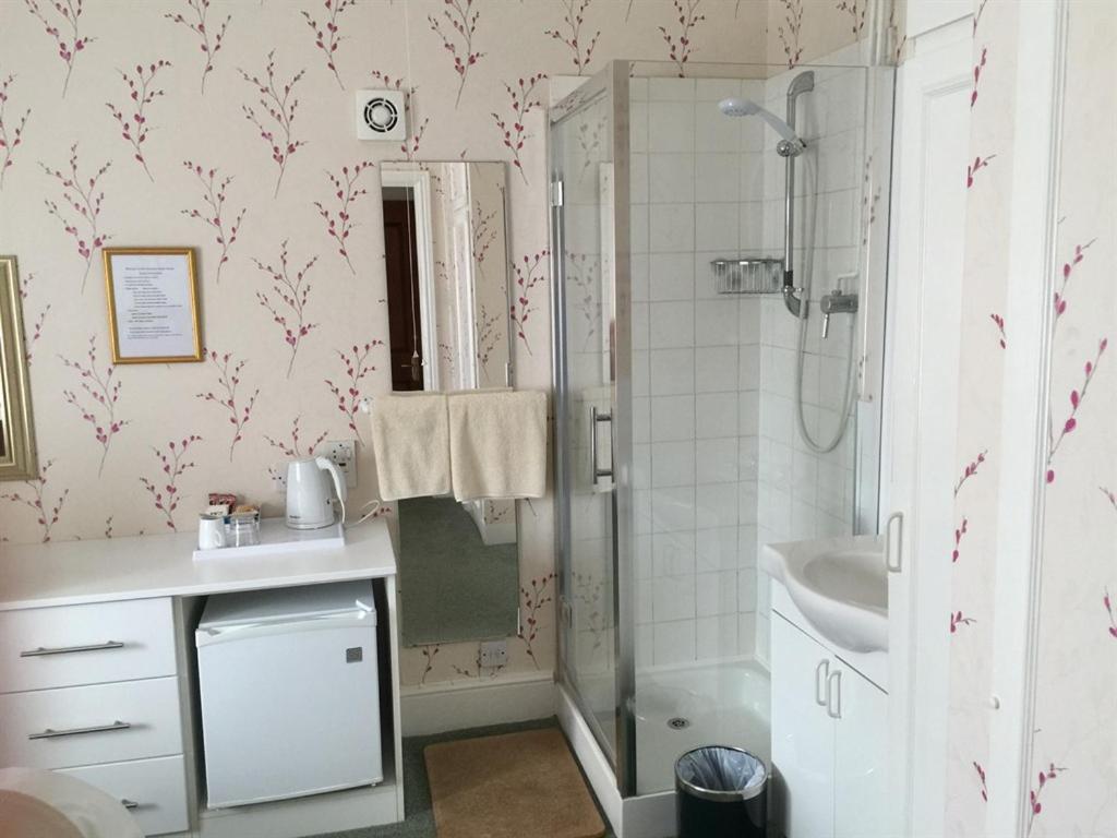 Kenmore Guest House รัสติงตัน ห้อง รูปภาพ