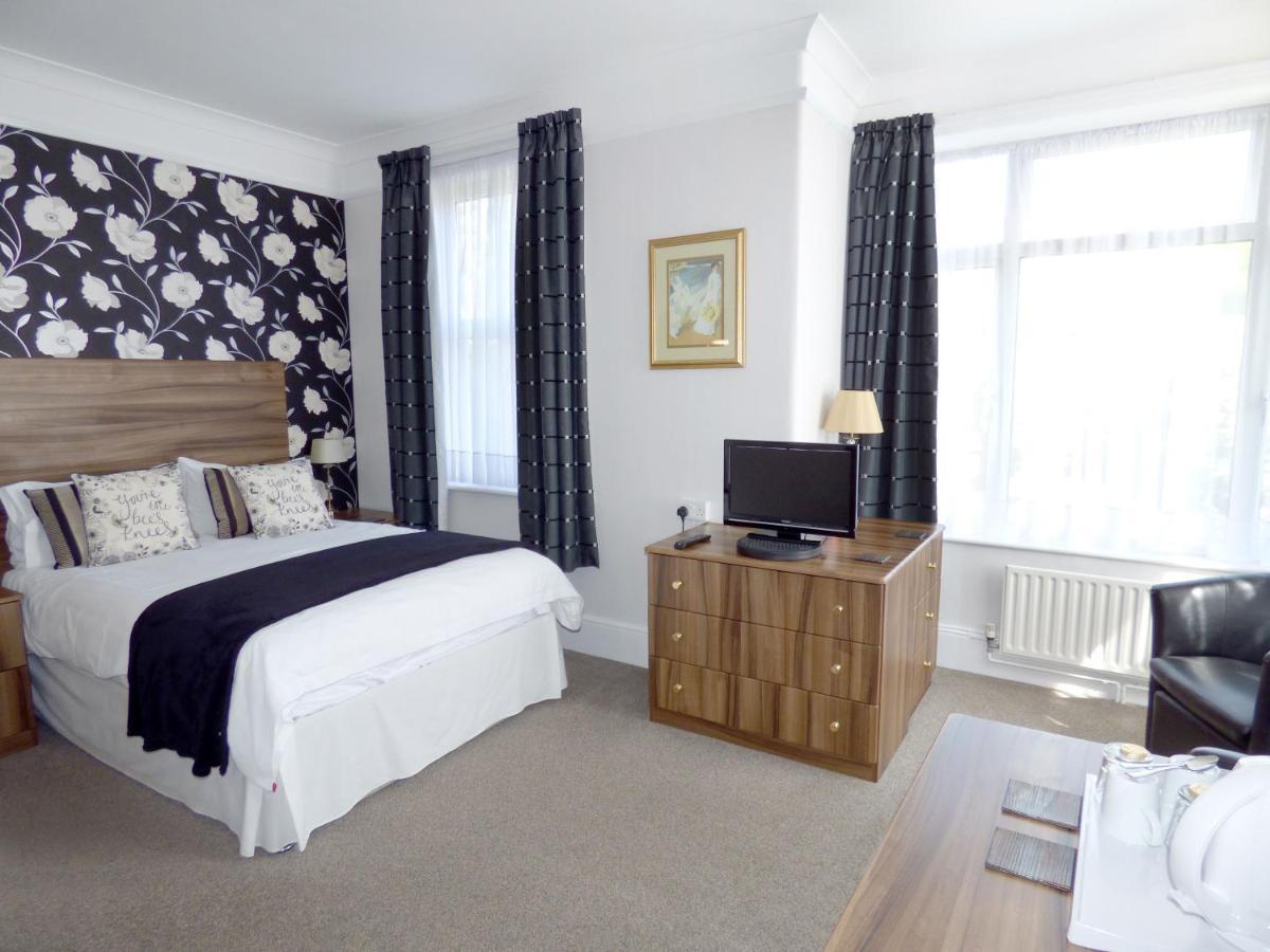 Kenmore Guest House รัสติงตัน ภายนอก รูปภาพ