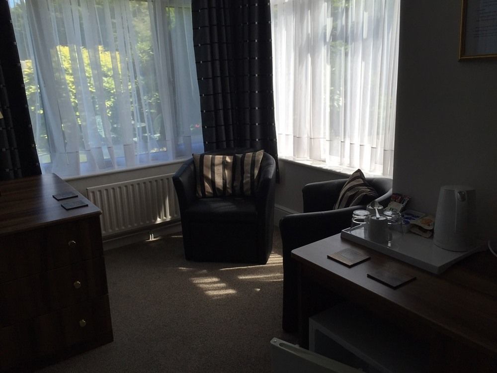 Kenmore Guest House รัสติงตัน ภายนอก รูปภาพ